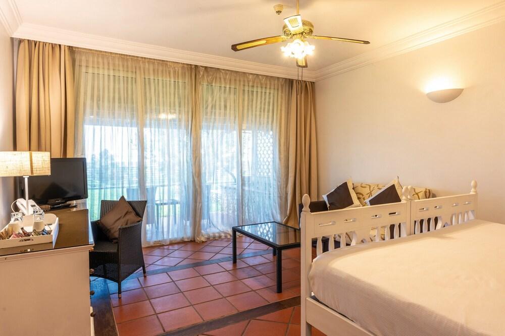 Hotel La Gemma Dell'Est ナングウィ エクステリア 写真