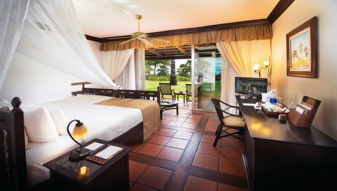 Hotel La Gemma Dell'Est ナングウィ エクステリア 写真